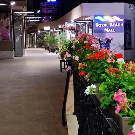 Private In Royal 5* Sluneční pobřeží